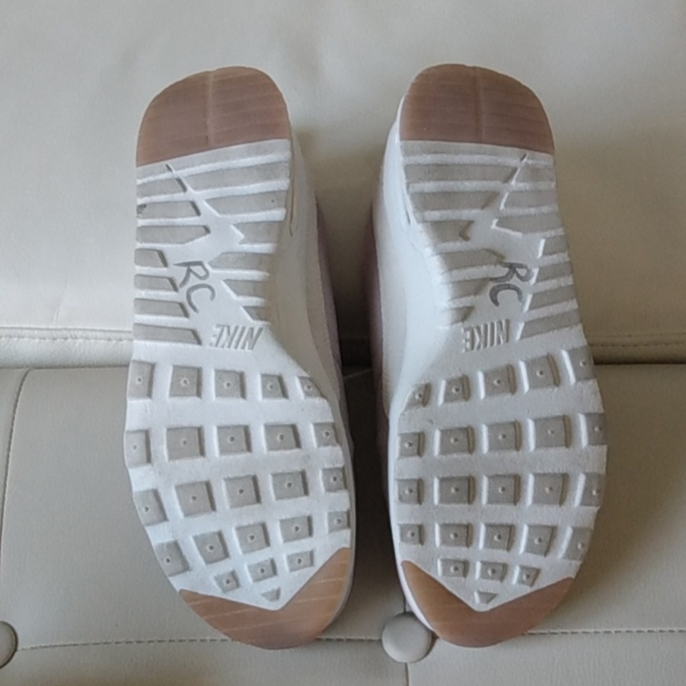Nike running shoes sz 8 - Picture 4 of 6